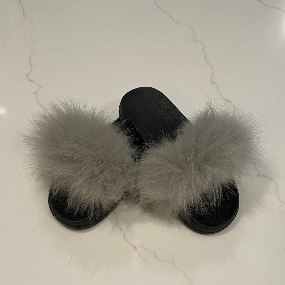 Grey Fur Slides Sz 38/39